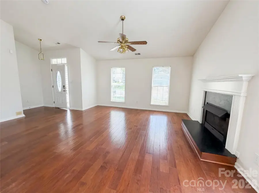 12525 Panthersville Drive, Charlotte, NC 28269 - #3