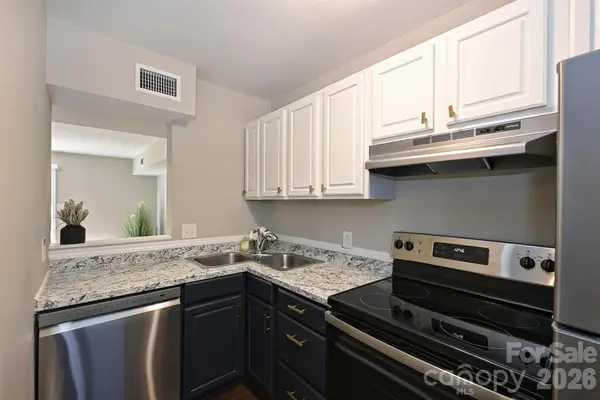 951 Hollywood Street #F, Charlotte, NC 28211