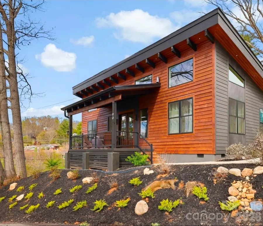 90 Summit Street, Waynesville, NC 28786 - #3