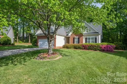 1614 Iverness Court, Gastonia, NC 28056