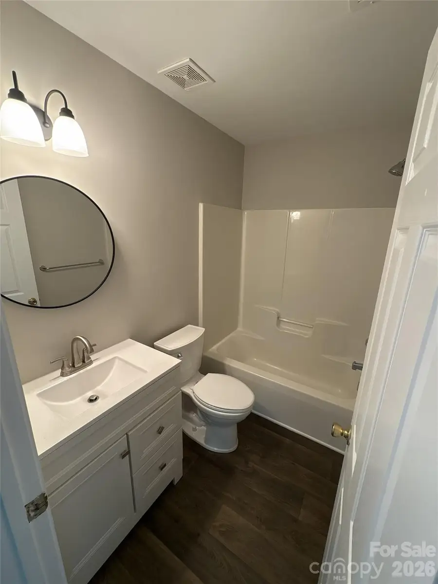 7519 Eurostar Drive, Charlotte, NC 28213 - #3