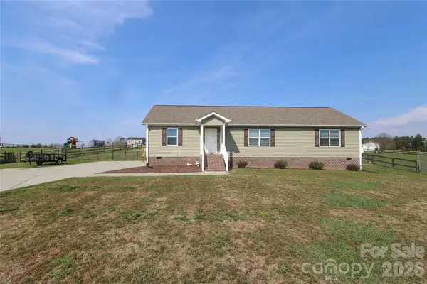 154 Back Acres Lane, Kannapolis, NC 28081