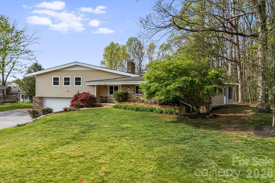 87 W Oakview Road, Asheville, NC 28806 - #2