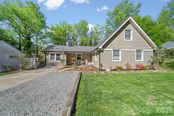 421 Tywood Street Ne, Lenoir, NC 28645