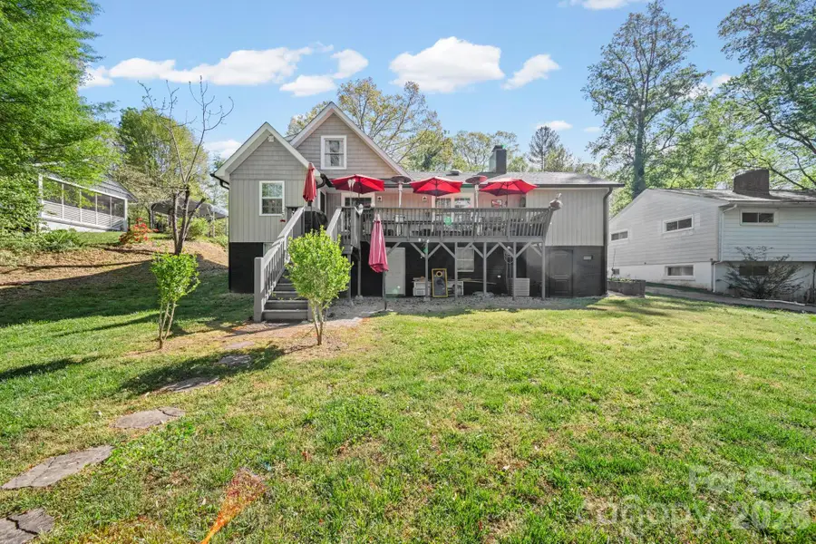 421 Tywood Street Ne, Lenoir, NC 28645 - #2