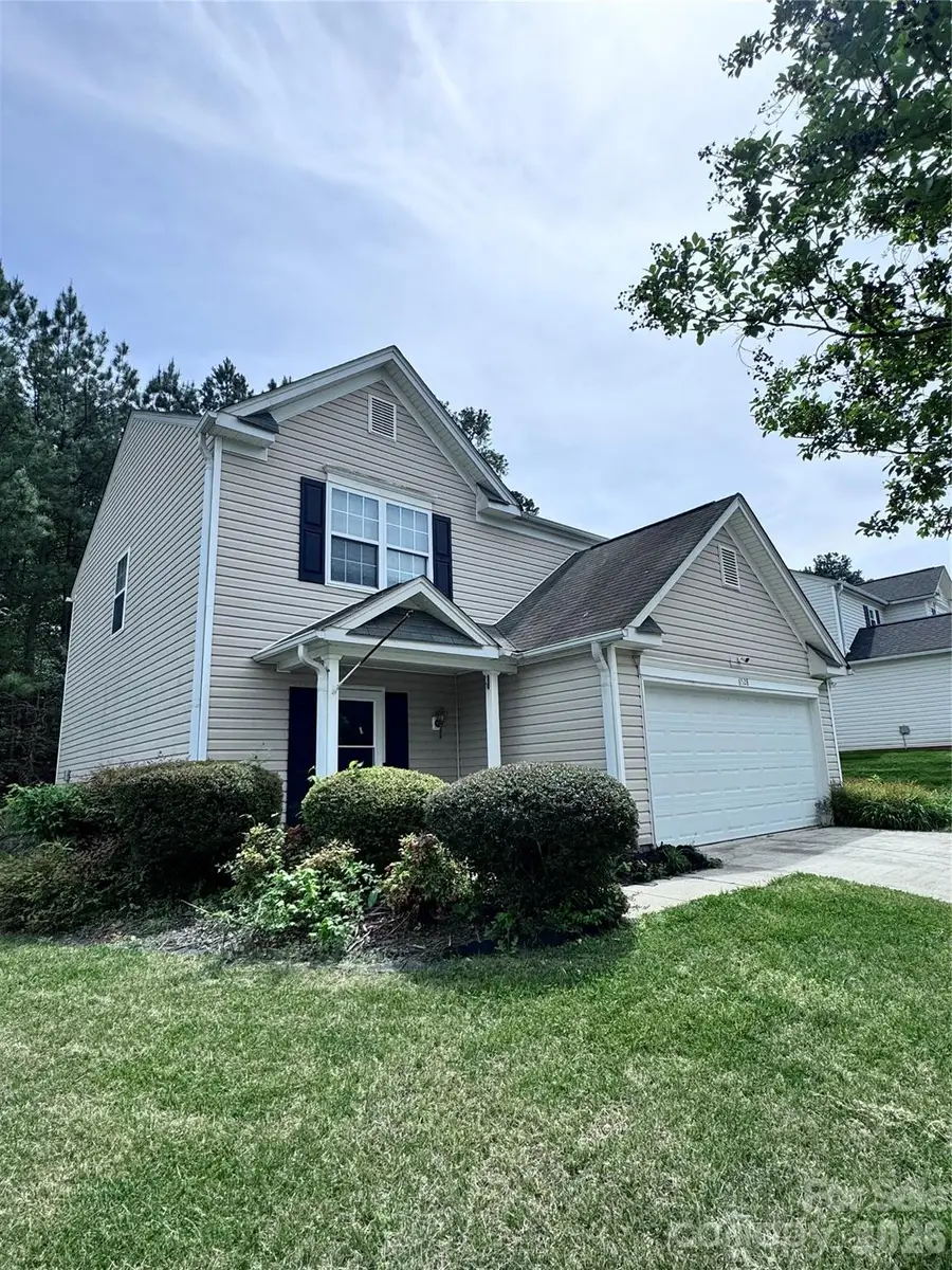 6528 Forest Cross Drive, Charlotte, NC 28216 - #2