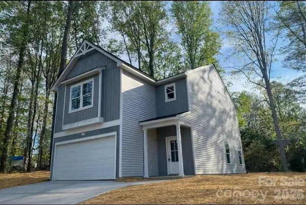 215 Edgewood Circle, Morganton, NC 28655