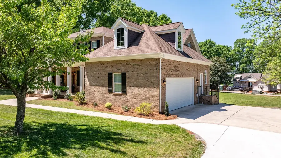 123 Lakefront Drive, Mooresville, NC 28117 - #3