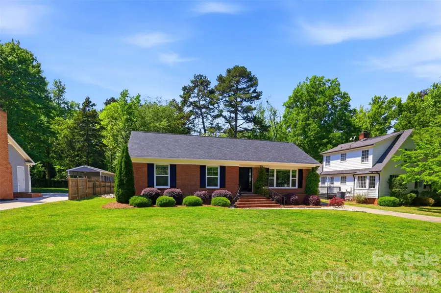 7735 Surreywood Place, Charlotte, NC 28270 - #2