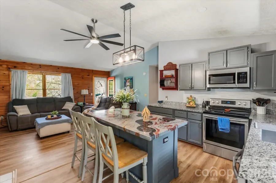 187 Cedarwood Drive, Waynesville, NC 28785 - #3