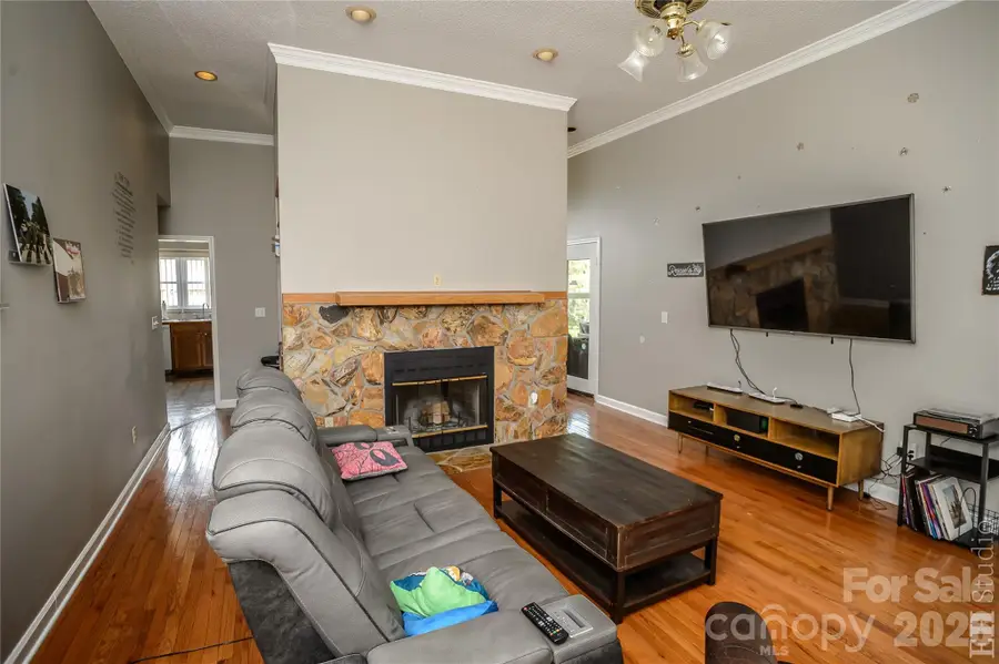 5146 Olde School Drive, Hickory, NC 28602 - #3