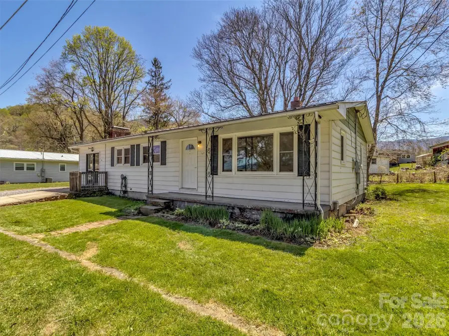 61 Indian Trail Loop, Waynesville, NC 28786 - #2