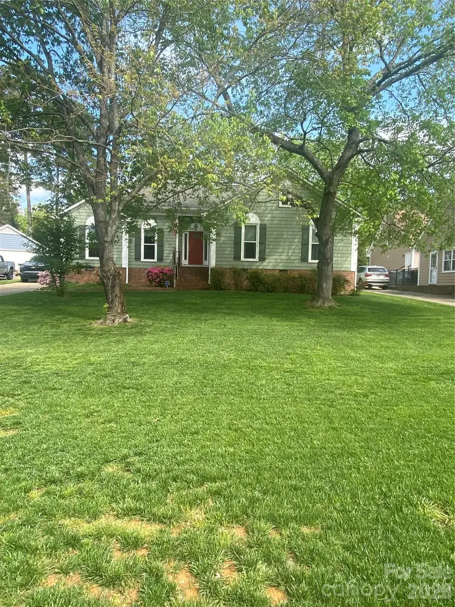 9811 Dusty Cedar Court, Charlotte, NC 28269 - #2