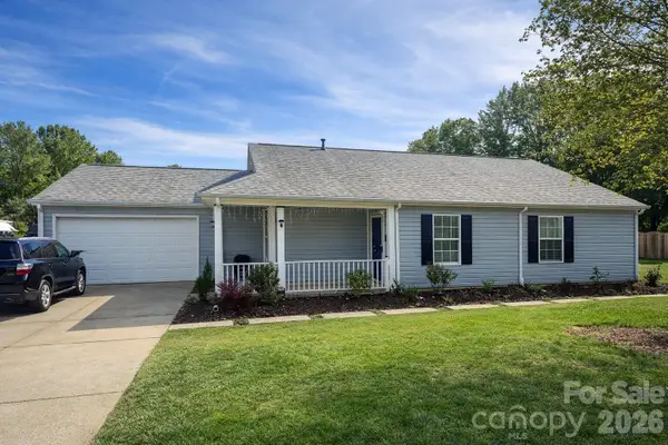 12151 Stewarts Crossing Drive, Charlotte, NC 28215