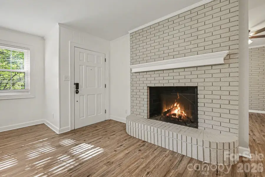 2330 18th Street Ne, Hickory, NC 28601 - #2