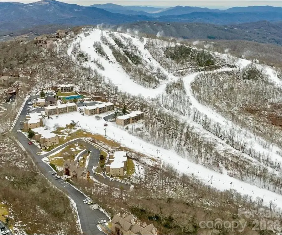101 Sugar Ski Drive #112, Banner Elk, NC 28604 - #2