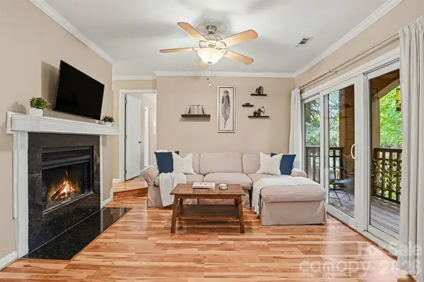 1109 E Morehead Street #5, Charlotte, NC 28204