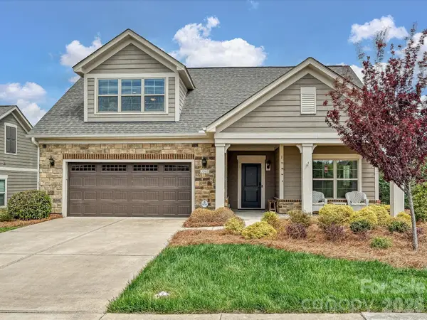 2202 Lincolnshire Lane, Wesley Chapel, NC 28173