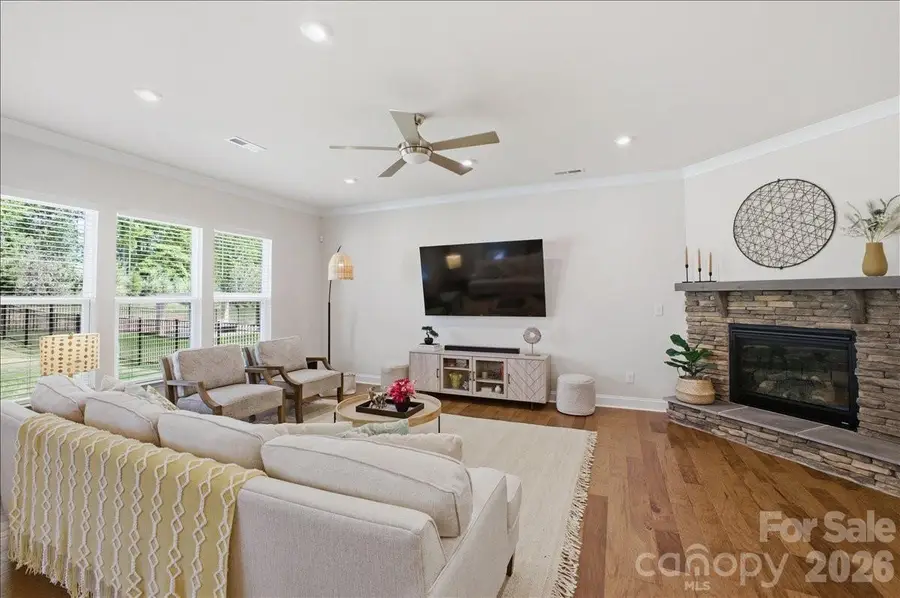 11432 Oakhampton Way, Matthews, NC 28105 - #3