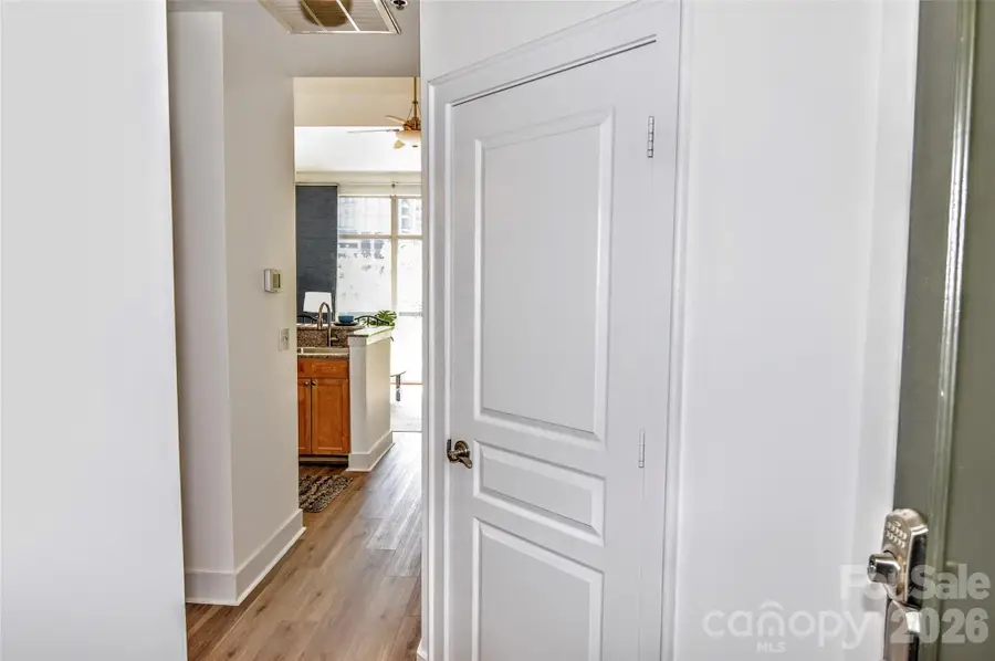 115 E Park Avenue #423, Charlotte, NC 28203 - #3