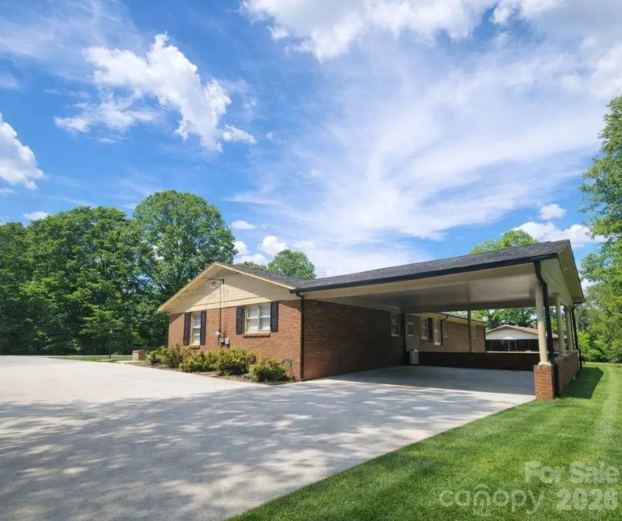 216 Delview Drive, Cherryville, NC 28021 - #2