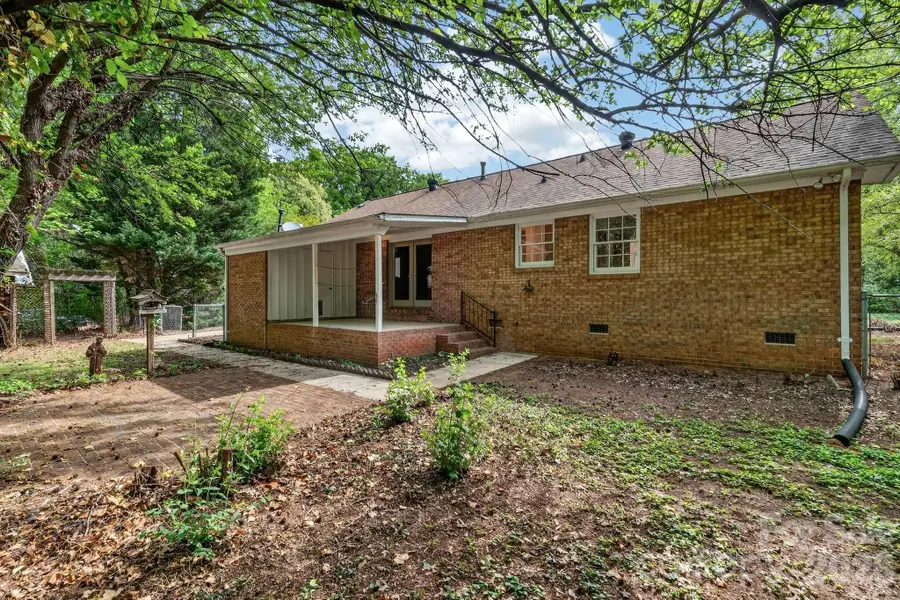 710 Twin Oaks Road, Davidson, NC 28036 - #3