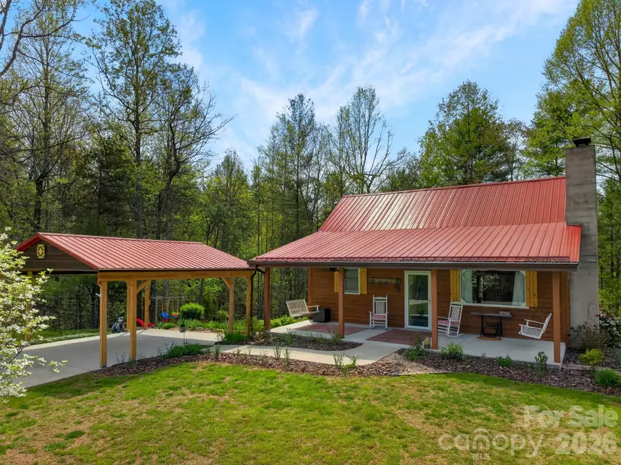 3860 Dixon Hill Place, Lenoir, NC 28645 - #3