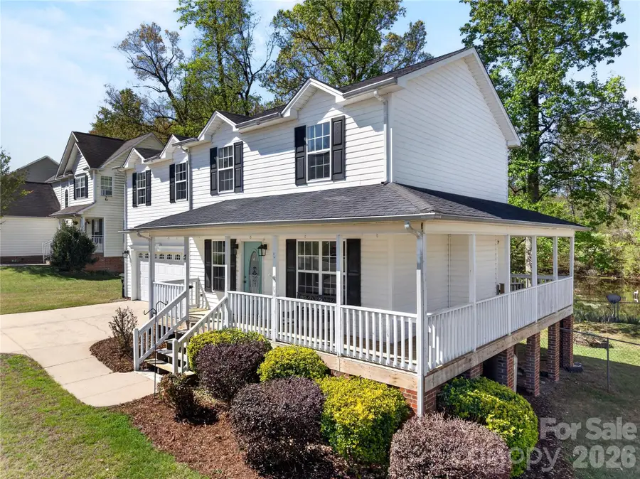 7 Collin Lane, Thomasville, NC 27360 - #3