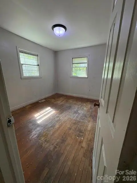 430 S Columbia Street, Gastonia, NC 28054 - #2