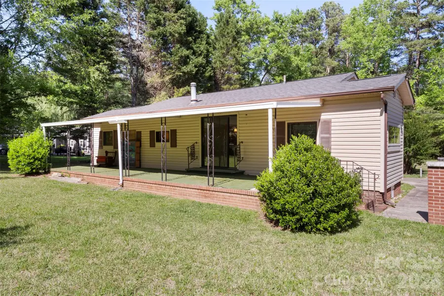 5208 Hickory Grove Road, Mount Holly, NC 28120 - #2