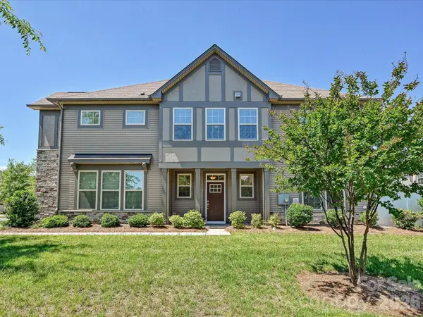 9238 Glenburn Lane, Charlotte, NC 28278