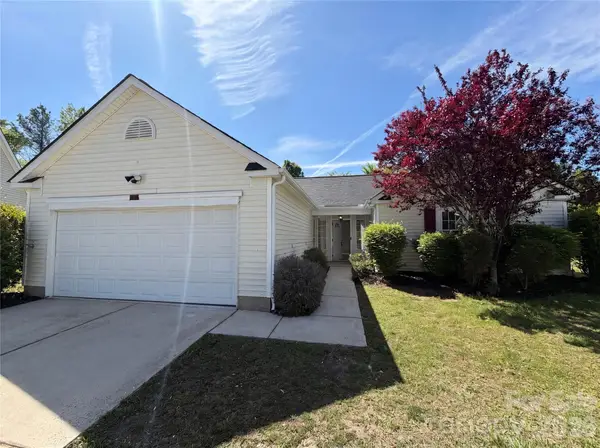 2405 Celosia Drive, Charlotte, NC 28262