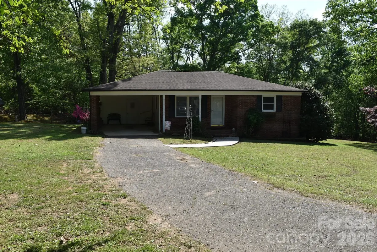 217 Redwood Lane, Lincolnton, NC 28092 - #1