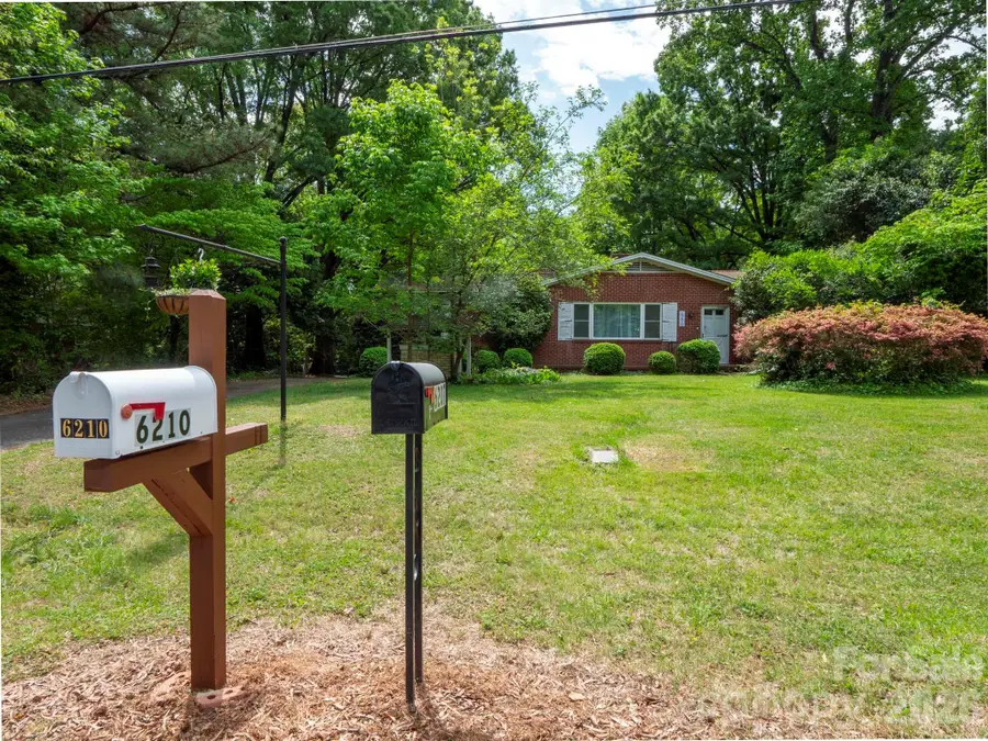 6210 Grove Park Boulevard, Charlotte, NC 28215 - #2