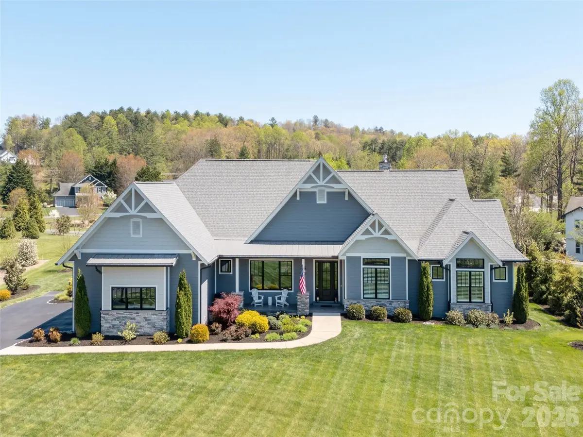 90 Drummond Circle, Hendersonville, NC 28791 - #1