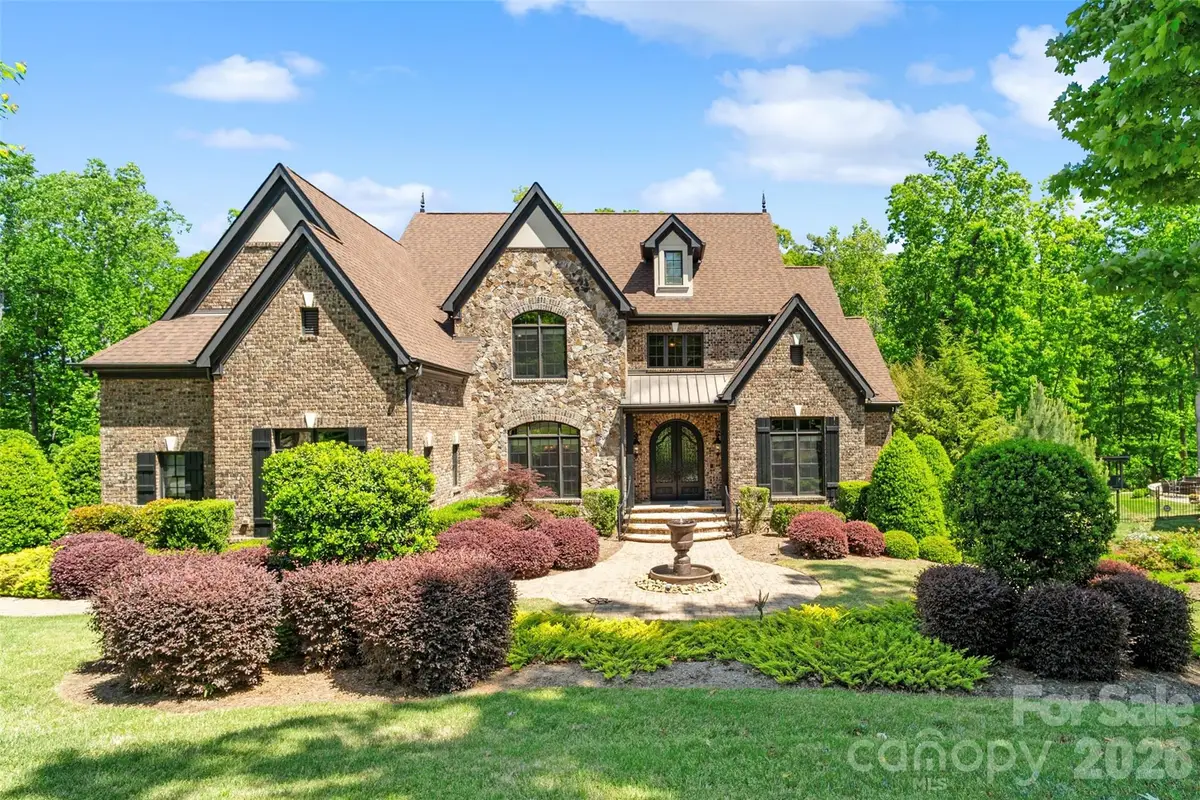 733 Fawns Glen Place, Lake Wylie, SC 29710 - #1