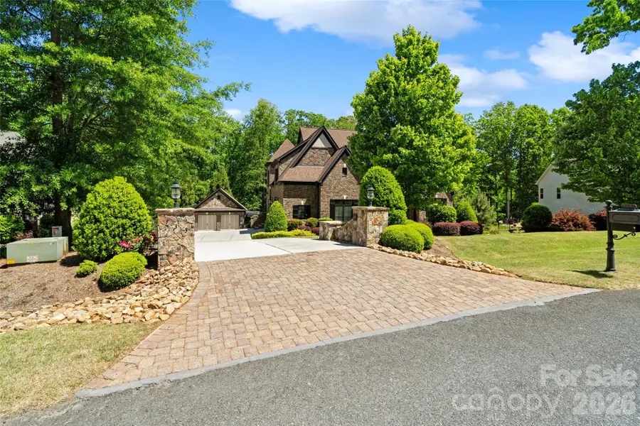 733 Fawns Glen Place, Lake Wylie, SC 29710 - #2