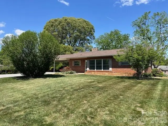 2303 Briarwood Street Sw, Lenoir, NC 28645 - #1