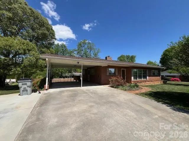 2303 Briarwood Street Sw, Lenoir, NC 28645 - #3