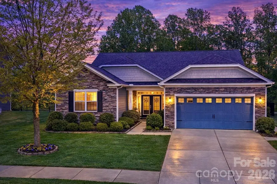 3036 Bridgewater Street, Lancaster, SC 29720 - #2