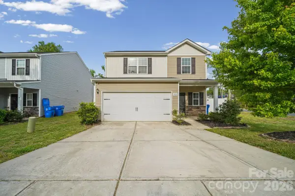 977 Joselynn Drive, Gastonia, NC 28054