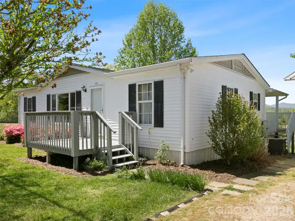 60 Dix Creek Chapel Road, Asheville, NC 28806