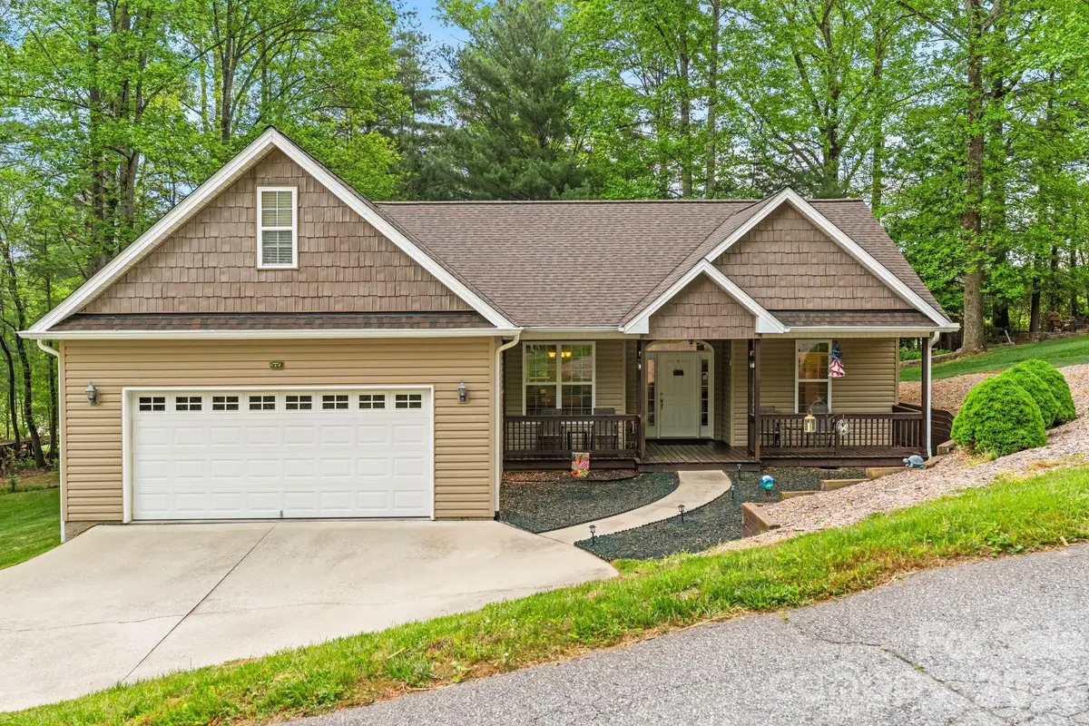 112 Chestnut Lane, Hendersonville, NC 28792 - #1