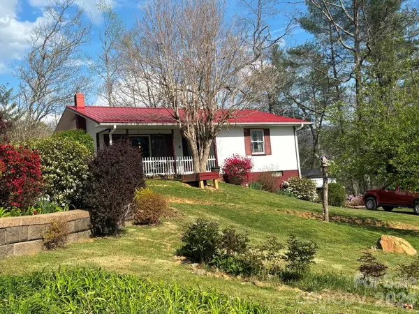 493 Franklintown Road, Spruce Pine, NC 28777