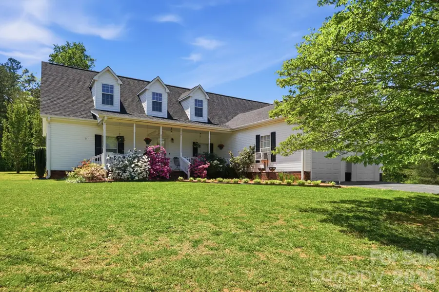 286 Battleground Road, Grover, NC 28073 - #2