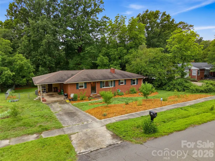 605 W 19th Avenue, Gastonia, NC 28052 - #2
