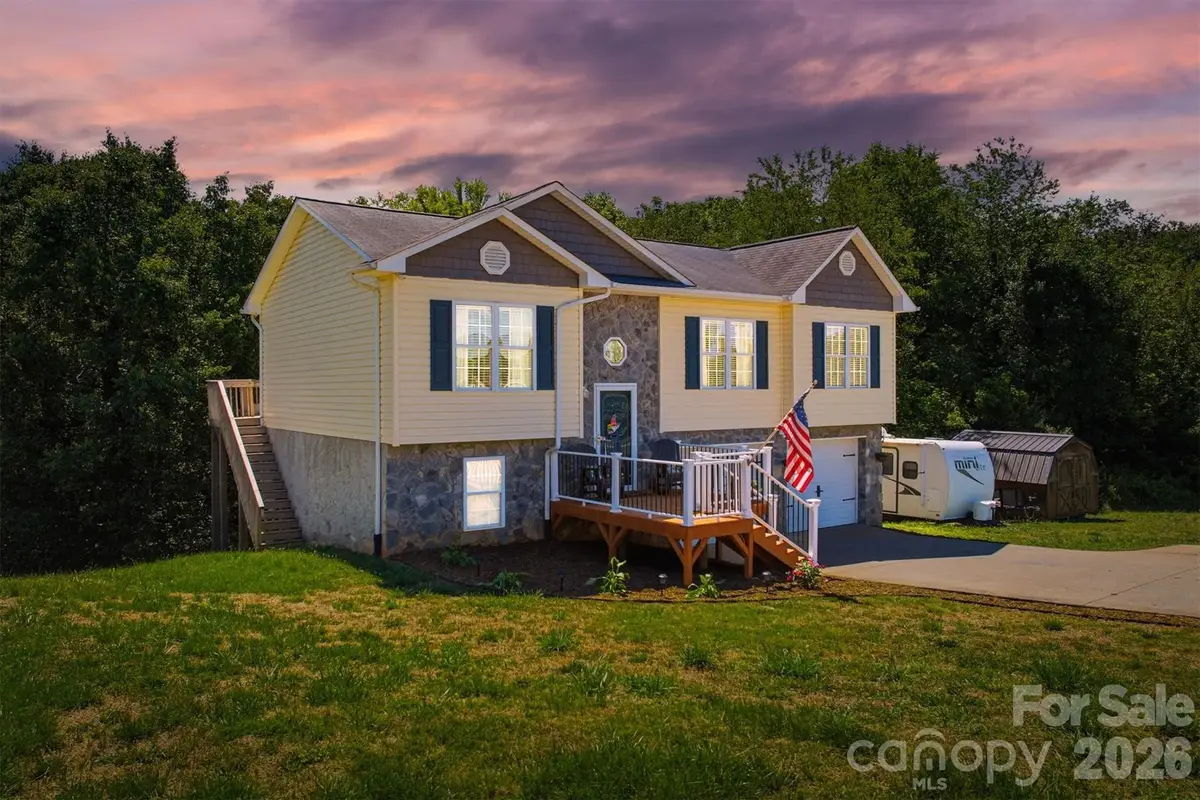 4240 Hickory Nut Ridge Road, Hudson, NC 28638 - #1