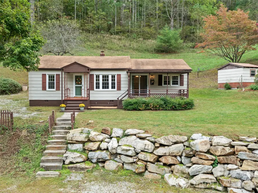 338 Sweet Creek Road, Bakersville, NC 28705 - #2