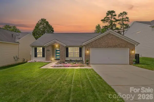 8409 Ewen Circle, Charlotte, NC 28269