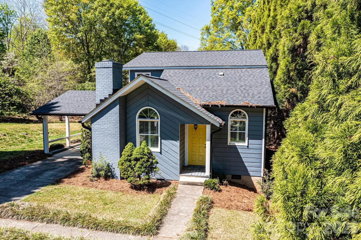 2335 5th Street Ne, Hickory, NC 28601 - #1